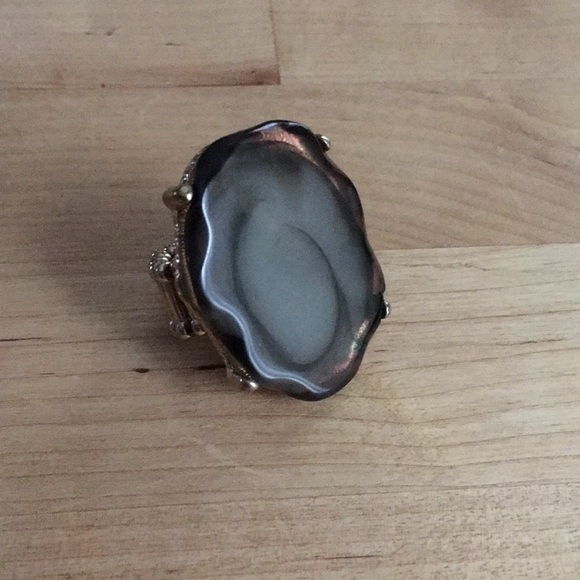 Jewelry - 🔴2for$5! Stone Ring